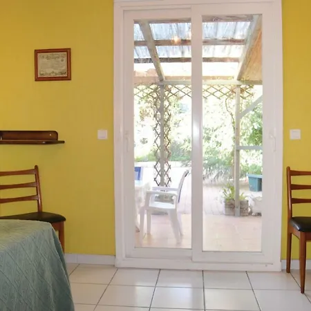 Five Bedroom Holiday In Mezzavia Dom wakacyjny *